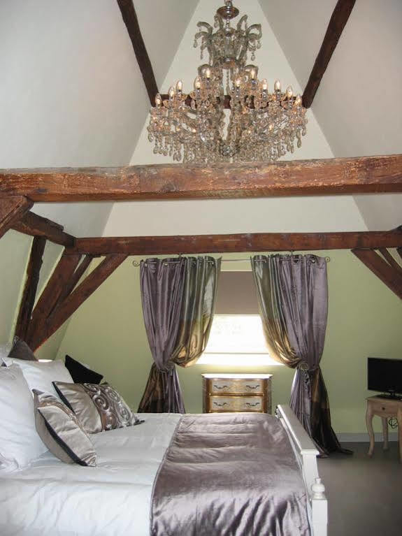 B&B Russell House Brugge Kültér fotó